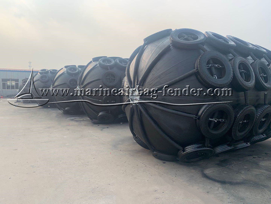 Resistência ao envelhecimento Fender de borracha pneumática fácil de inflar flange de aço inoxidável padrão ISO17357