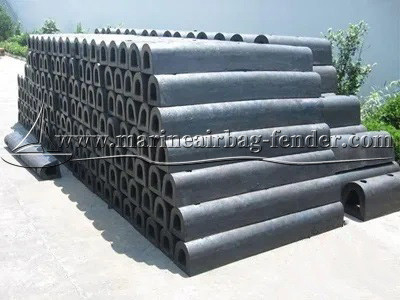 Fenders de borracha preto D de tamanho personalizado Fenders extrudidos marinhos