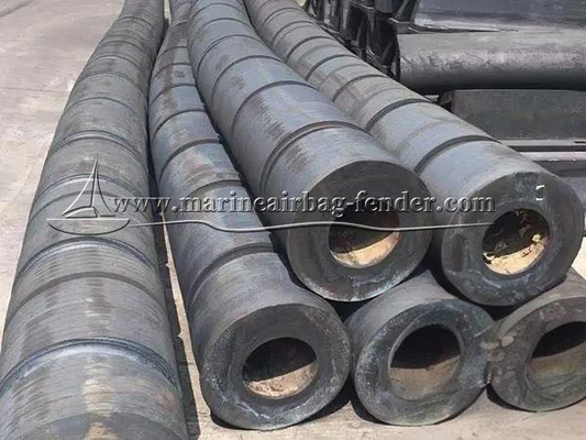 Fender de borracha marinha resistente ao tempo / Fender de reboque com acessórios de aço inoxidável