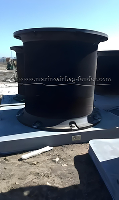Fenders de borracha de docas marinhas duráveis personalizados com cadeia de aço inoxidável