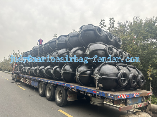 Fender de borracha pneumático de navio de doca resistente ao envelhecimento durável para proteção de doca