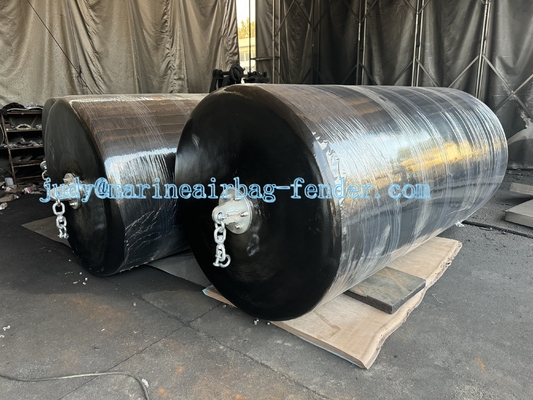 Densidade 30-120Kg/m3 Fender de espuma EVA com rede de pneus de cadeia e material externo de poliurea